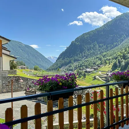 Skinest - With Outdoor Area Apartment